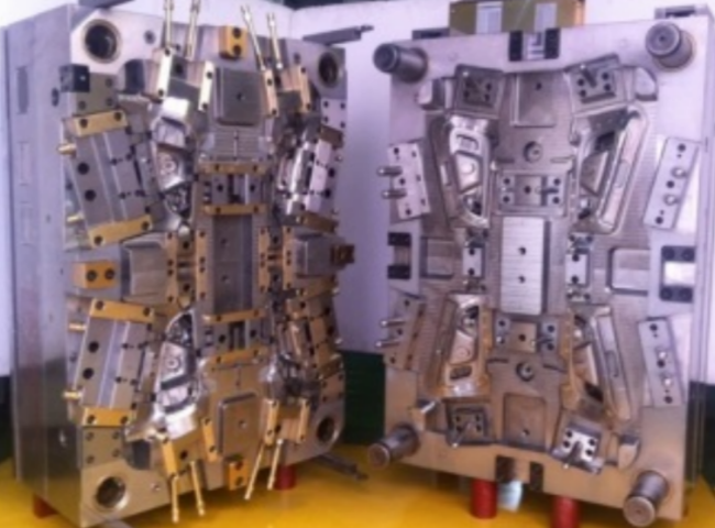 PLASTIC PART